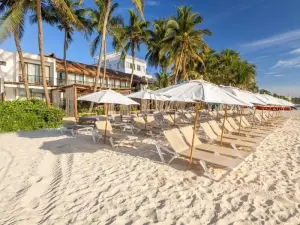 Areia Beach Front Hotel