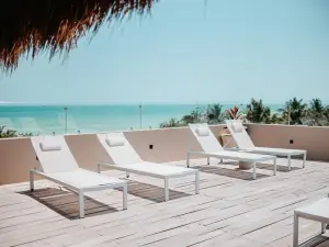 Dos Mares Barefoot Luxury